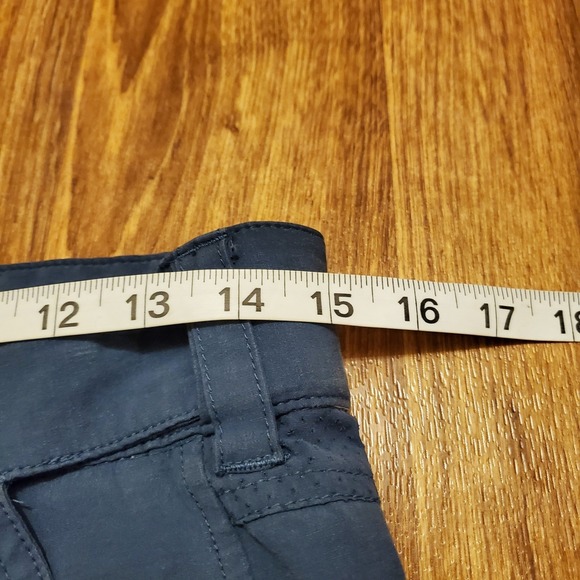 HUK Fishing Shorts Men Small‎ Blue Cargo Zip Pocket Outdoors Performance - Picture 6 of 7